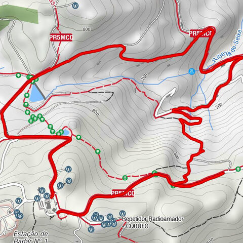 Kurze Wanderung am Foia Gipfel